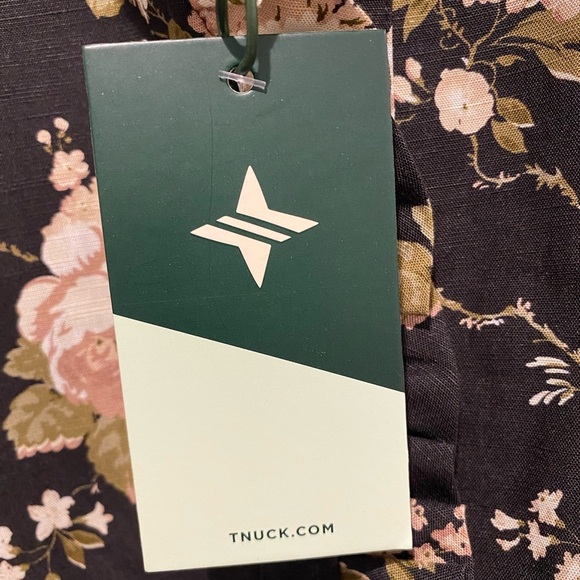 Tuckernuck Midnight Garden Floral Tate Dress Women’s Size XS NWT - Picture 2 of 6